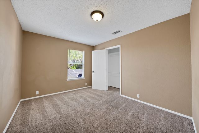 115 Walnut Drive, Seagoville, TX 75159