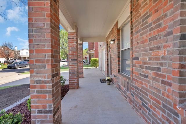 115 Walnut Drive, Seagoville, TX 75159