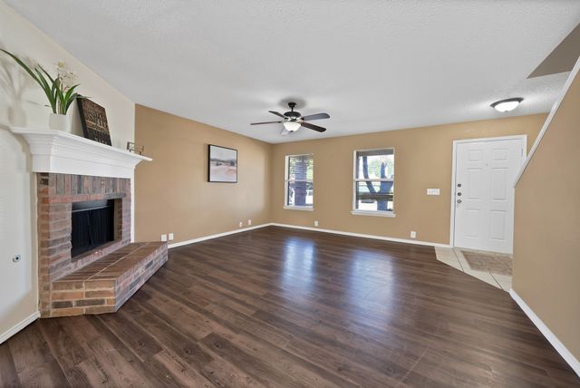 115 Walnut Drive, Seagoville, TX 75159