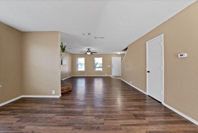 115 Walnut Drive, Seagoville, TX 75159