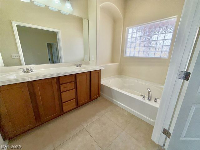 1169 Via Piazza, Henderson, NV 89052