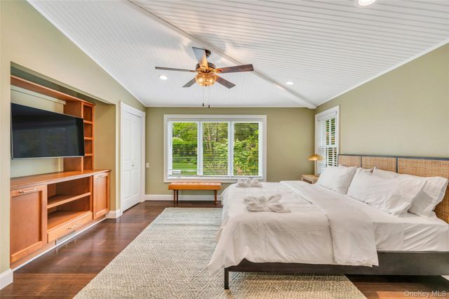 244 N Main Street, Southampton, NY 11968