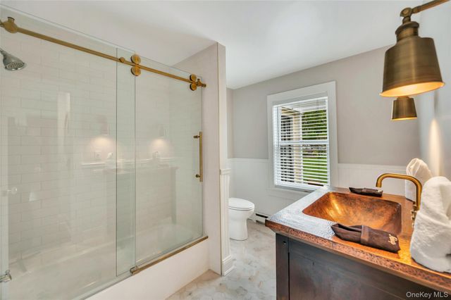 244 N Main Street, Southampton, NY 11968