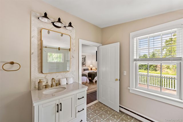 244 N Main Street, Southampton, NY 11968