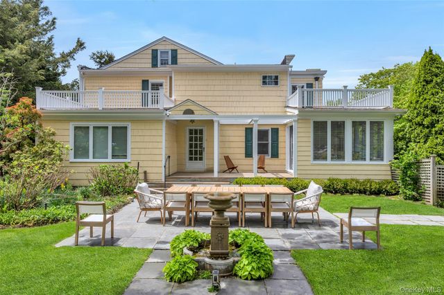 244 N Main Street, Southampton, NY 11968