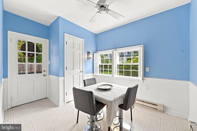 702 GREENHILL AVE, Wilmington, DE 19805