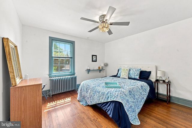 702 GREENHILL AVE, Wilmington, DE 19805