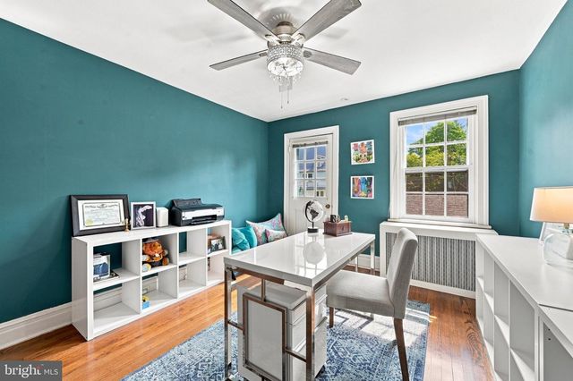 702 GREENHILL AVE, Wilmington, DE 19805