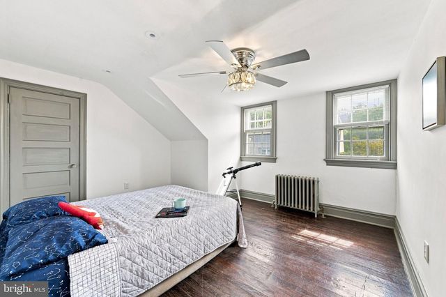 702 GREENHILL AVE, Wilmington, DE 19805
