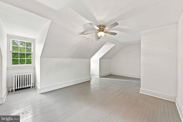 702 GREENHILL AVE, Wilmington, DE 19805