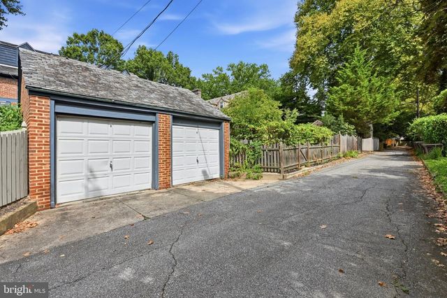702 GREENHILL AVE, Wilmington, DE 19805