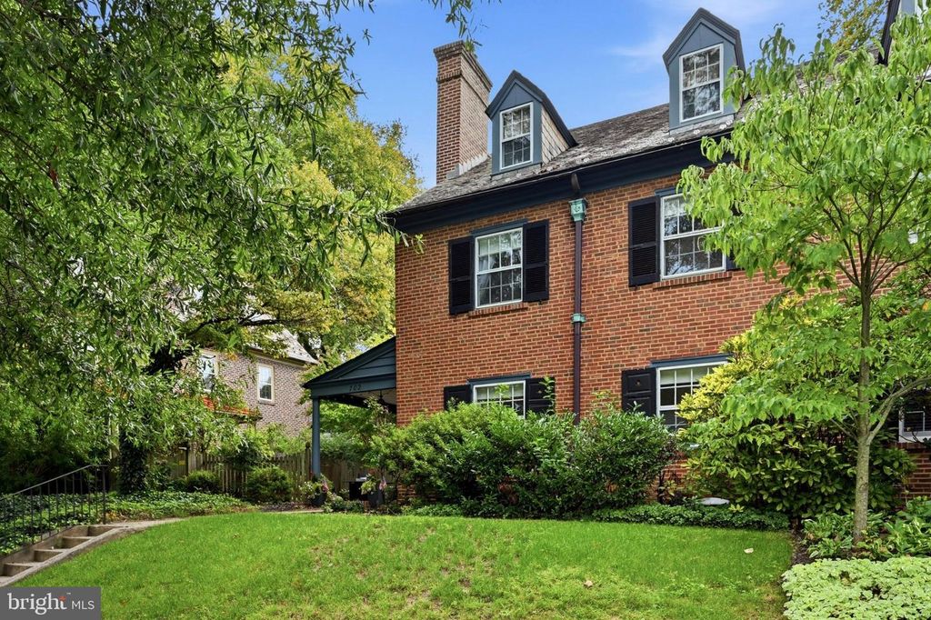 702 GREENHILL AVE, WILMINGTON, DE 19805 — photo 2