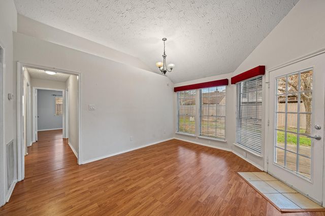 18123 Lake Bend Drive, Houston, TX 77084