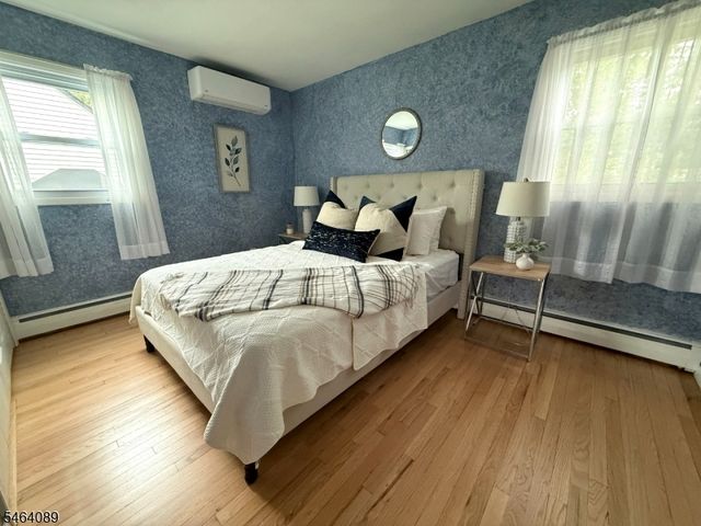 21 Mcguire St, Woodbridge Twp., NJ 08840