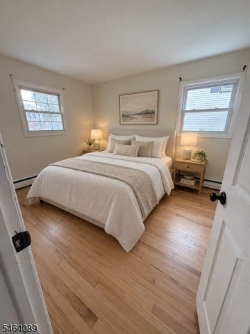 21 Mcguire St, Woodbridge Twp., NJ 08840