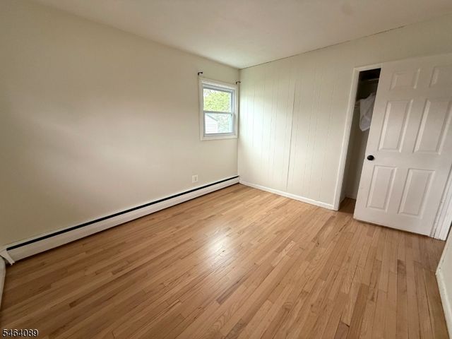 21 Mcguire St, Woodbridge Twp., NJ 08840