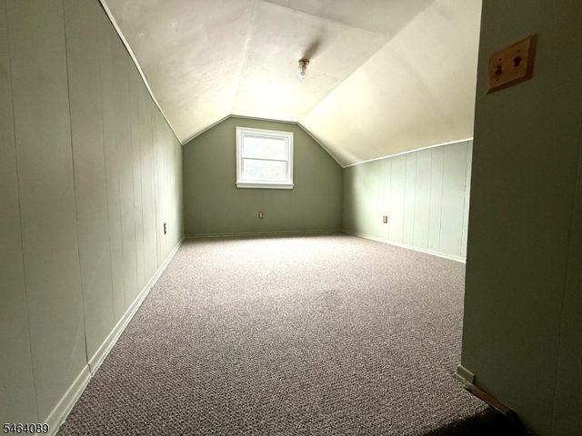 21 Mcguire St, Woodbridge Twp., NJ 08840