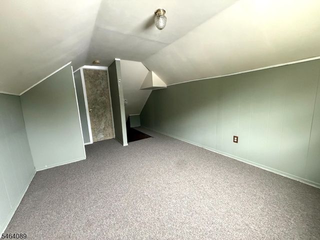 21 Mcguire St, Woodbridge Twp., NJ 08840