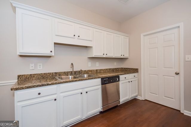 5040 Pioneer Parkway, Mcdonough, GA 30253