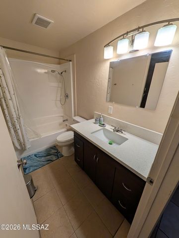 5631 E 1st Street, Tucson, AZ 85711