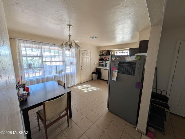 5631 E 1st Street, Tucson, AZ 85711