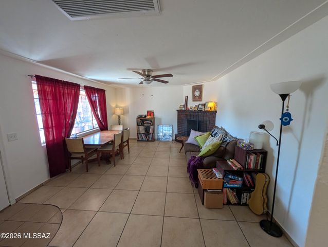 5631 E 1st Street, Tucson, AZ 85711