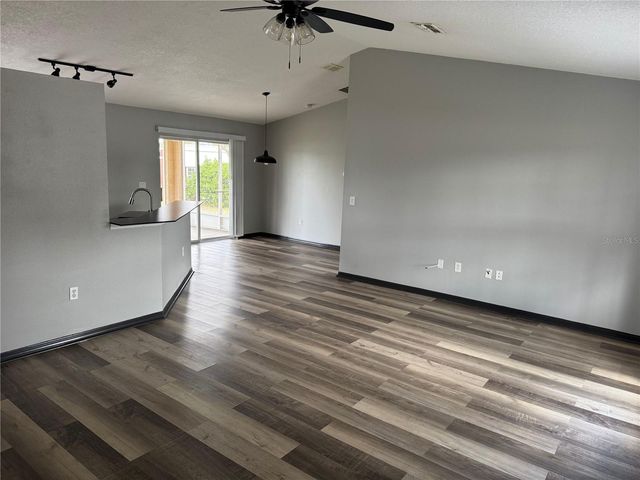 6289 MARINER BOULEVARD, Spring Hill, FL 34609