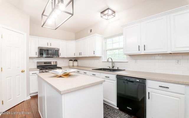 4604 Morgan Place Blvd, La Grange, KY 40031