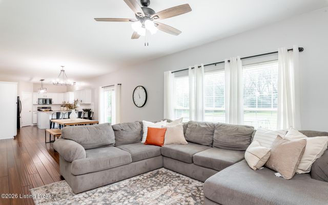 4604 Morgan Place Blvd, La Grange, KY 40031