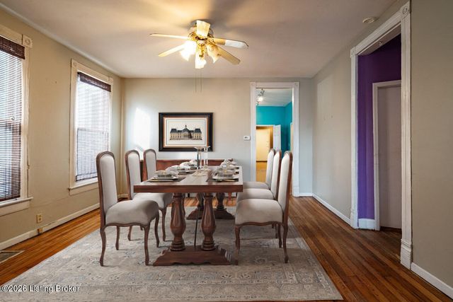 132 Stoll Ave, Louisville, KY 40206