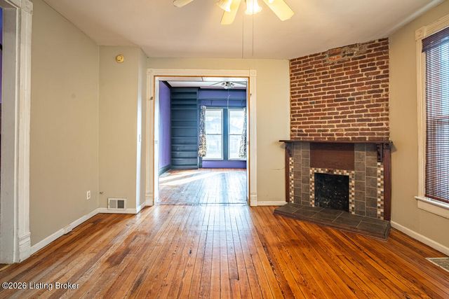 132 Stoll Ave, Louisville, KY 40206