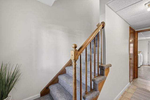 620 Hackett Hill Road, Manchester, NH 03102