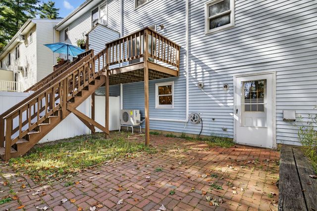 620 Hackett Hill Road, Manchester, NH 03102