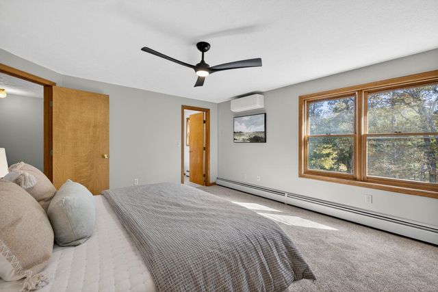 620 Hackett Hill Road, Manchester, NH 03102