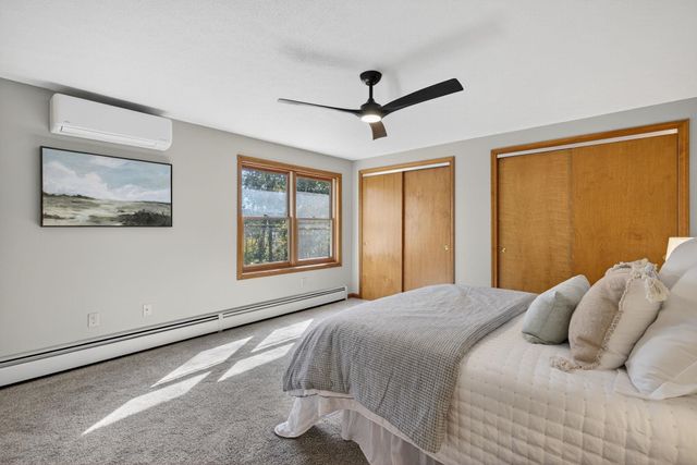 620 Hackett Hill Road, Manchester, NH 03102