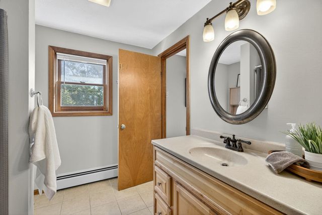 620 Hackett Hill Road, Manchester, NH 03102