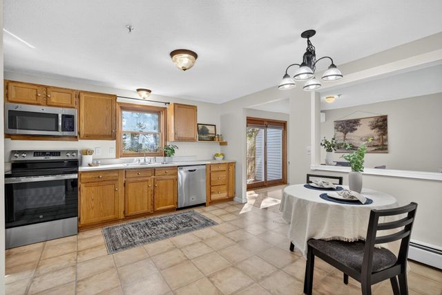 620 Hackett Hill Road, Manchester, NH 03102