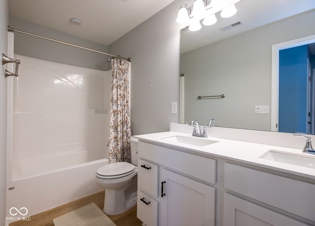 3728 Railhead Avenue, Westfield, IN 46074