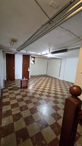 10531 63rd Avenue, Forest Hills, NY 11375
