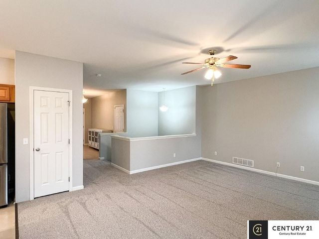 14860 Grebe Street, Bennington, NE 68007