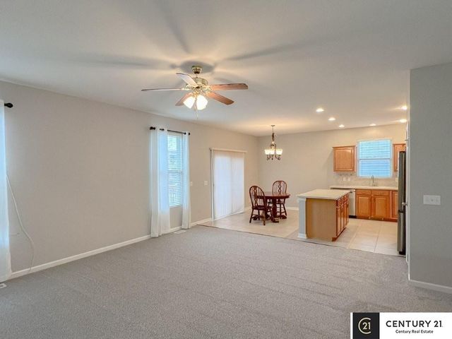 14860 Grebe Street, Bennington, NE 68007