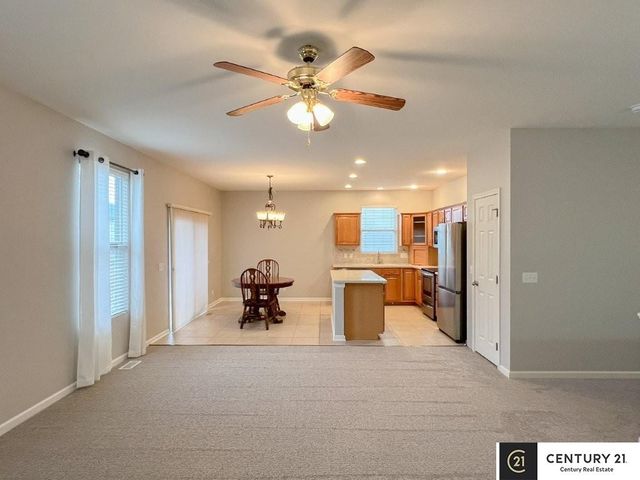 14860 Grebe Street, Bennington, NE 68007