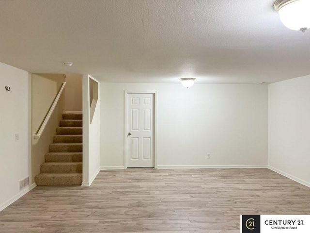 14860 Grebe Street, Bennington, NE 68007