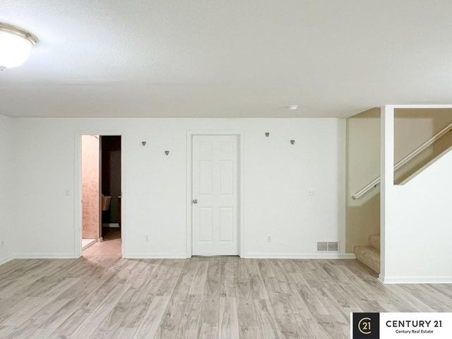 14860 Grebe Street, Bennington, NE 68007