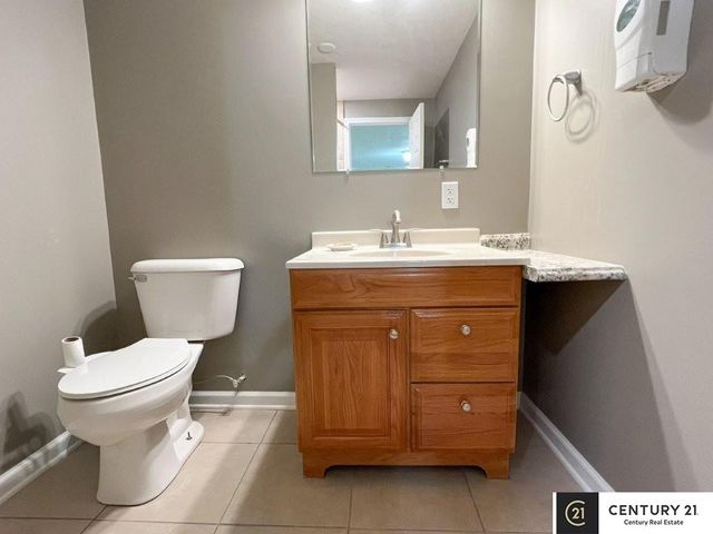 14860 Grebe Street, Bennington, NE 68007