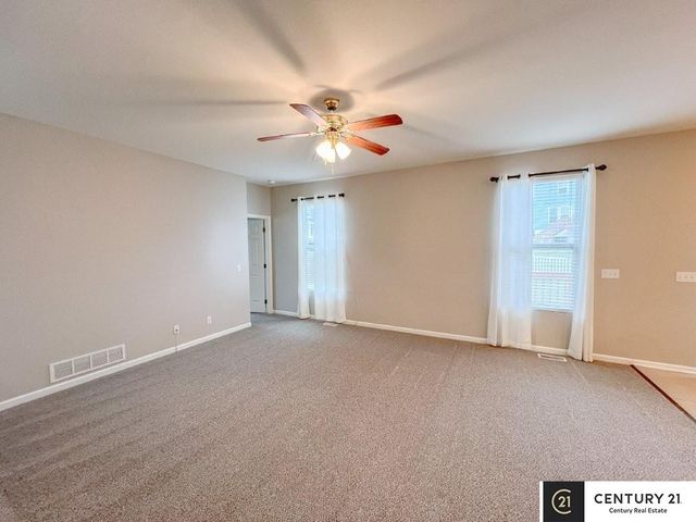 14860 Grebe Street, Bennington, NE 68007