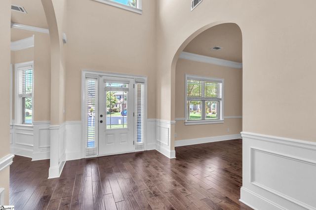 416 Sunnybrook Lane, Greer, SC 29650