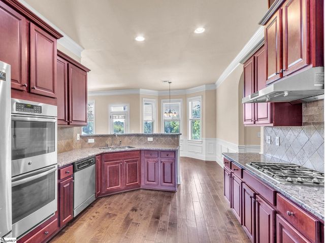 416 Sunnybrook Lane, Greer, SC 29650