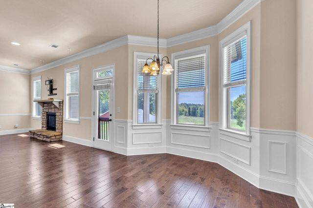 416 Sunnybrook Lane, Greer, SC 29650
