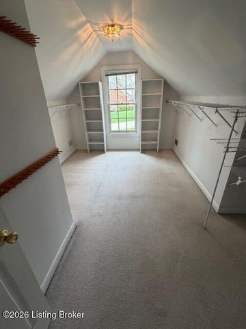 6311 Breeze Hill Rd, Crestwood, KY 40014